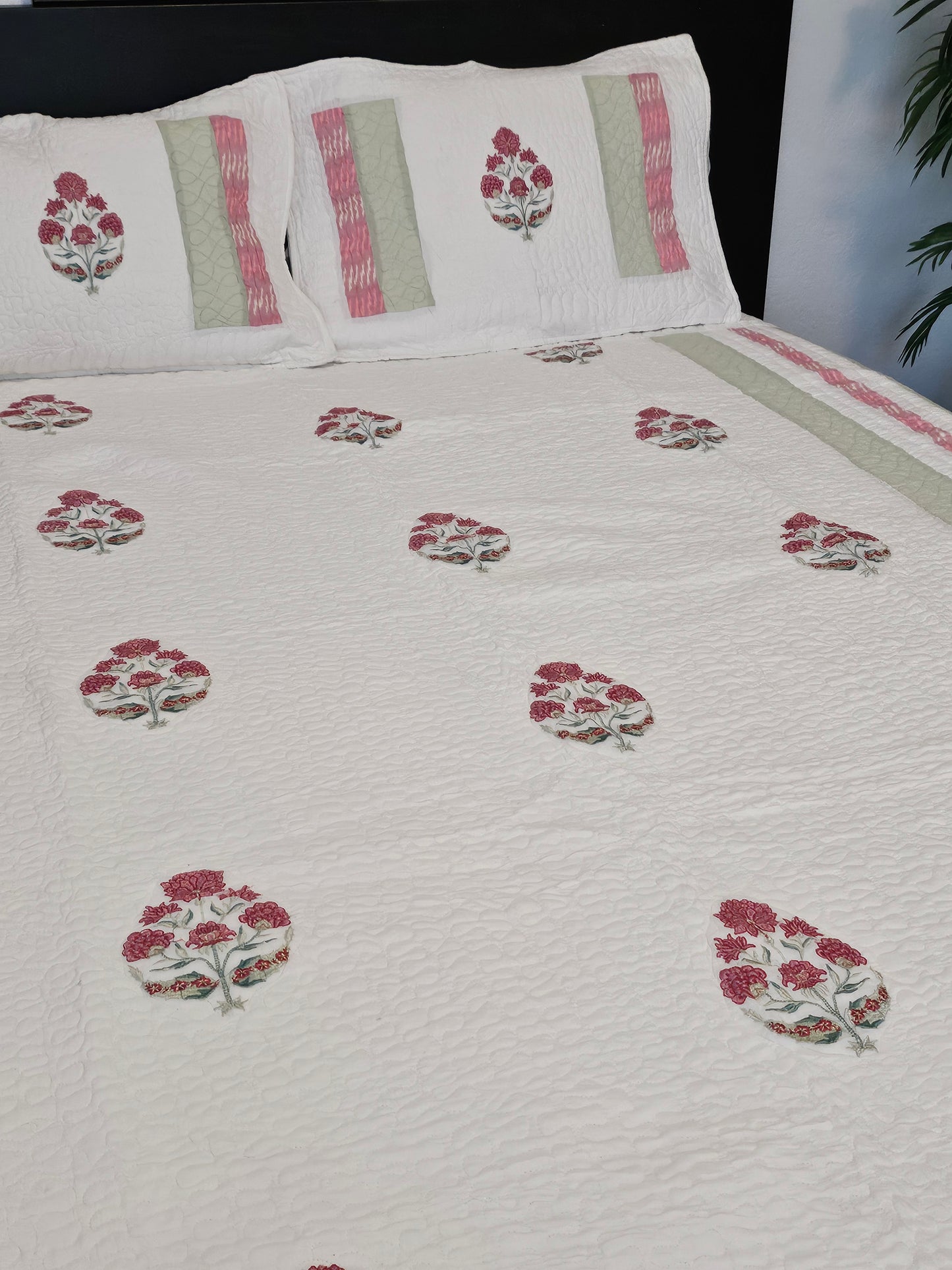 Blossom Grove - LuxuryTouch Quilted Bedspread