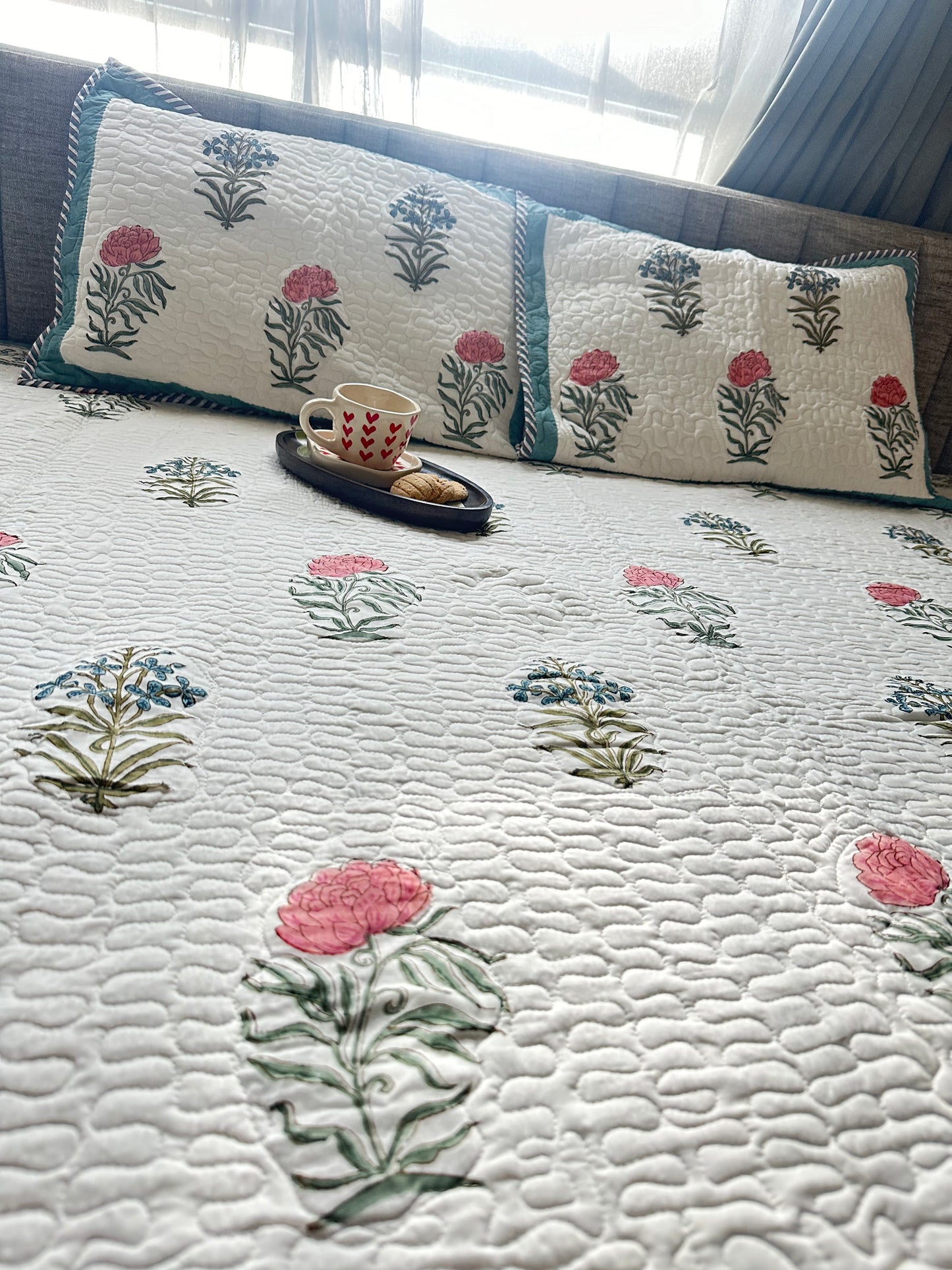 Blossom Retreat - LuxuryTouch Quilted Bedspread