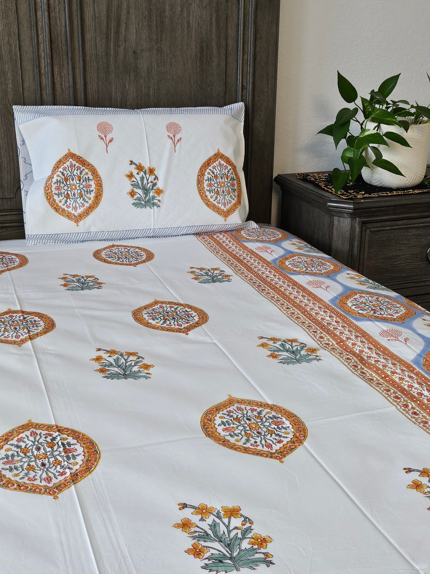Golden Blossom - PremiumTouch Flat Sheet