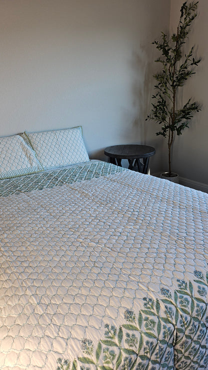 Lush Vines - LuxuryTouch Quilted Bedspread