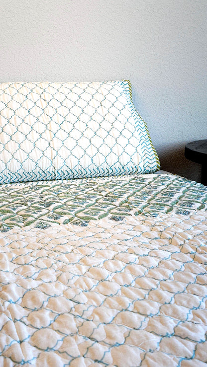 Lush Vines - LuxuryTouch Quilted Bedspread