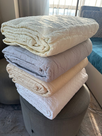Serene Haven - LuxuryTouch Quilted Bedspread