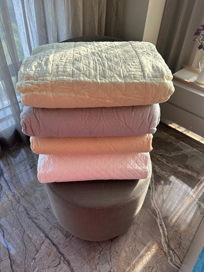 Serene Haven - LuxuryTouch Quilted Bedspread