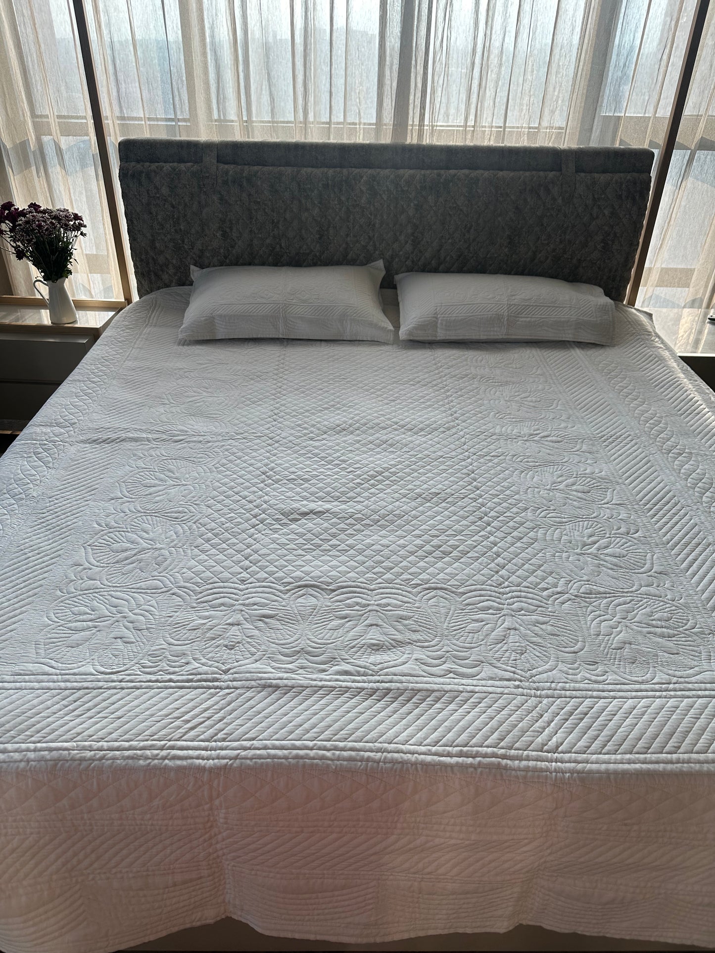 Serene Haven - LuxuryTouch Quilted Bedspread