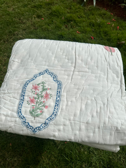 Blossom Frame - LuxuryTouch Comforters