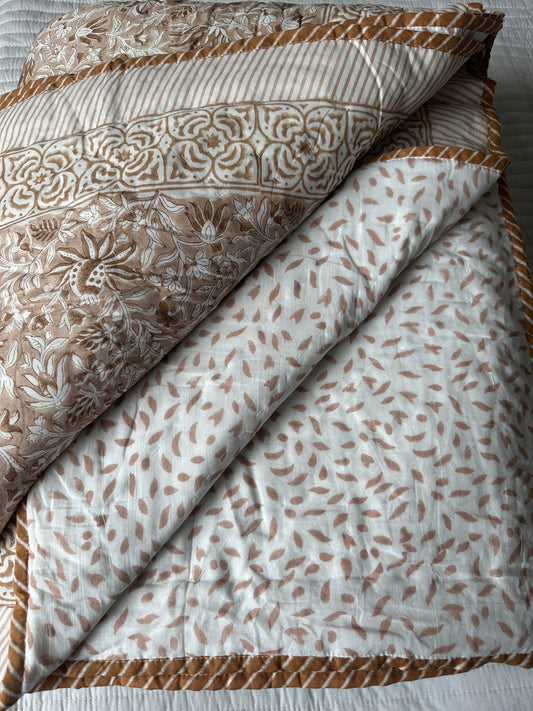 Sandstone Elegance - LuxuryTouch Comforters